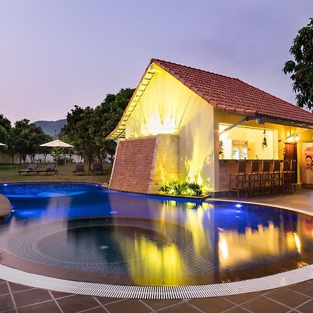 Bougainvillea Resort Kep Exterior photo