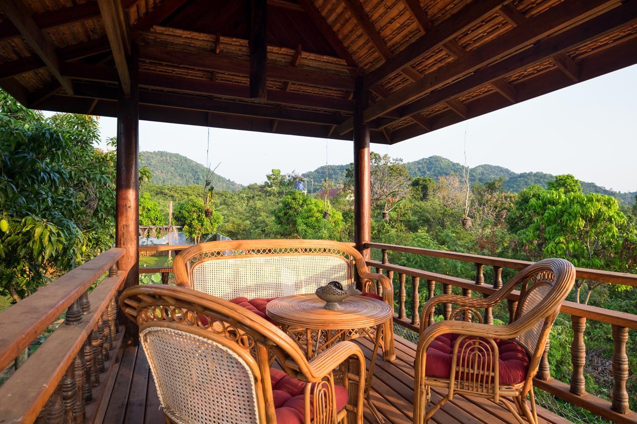 Bougainvillea Resort Kep Exterior photo