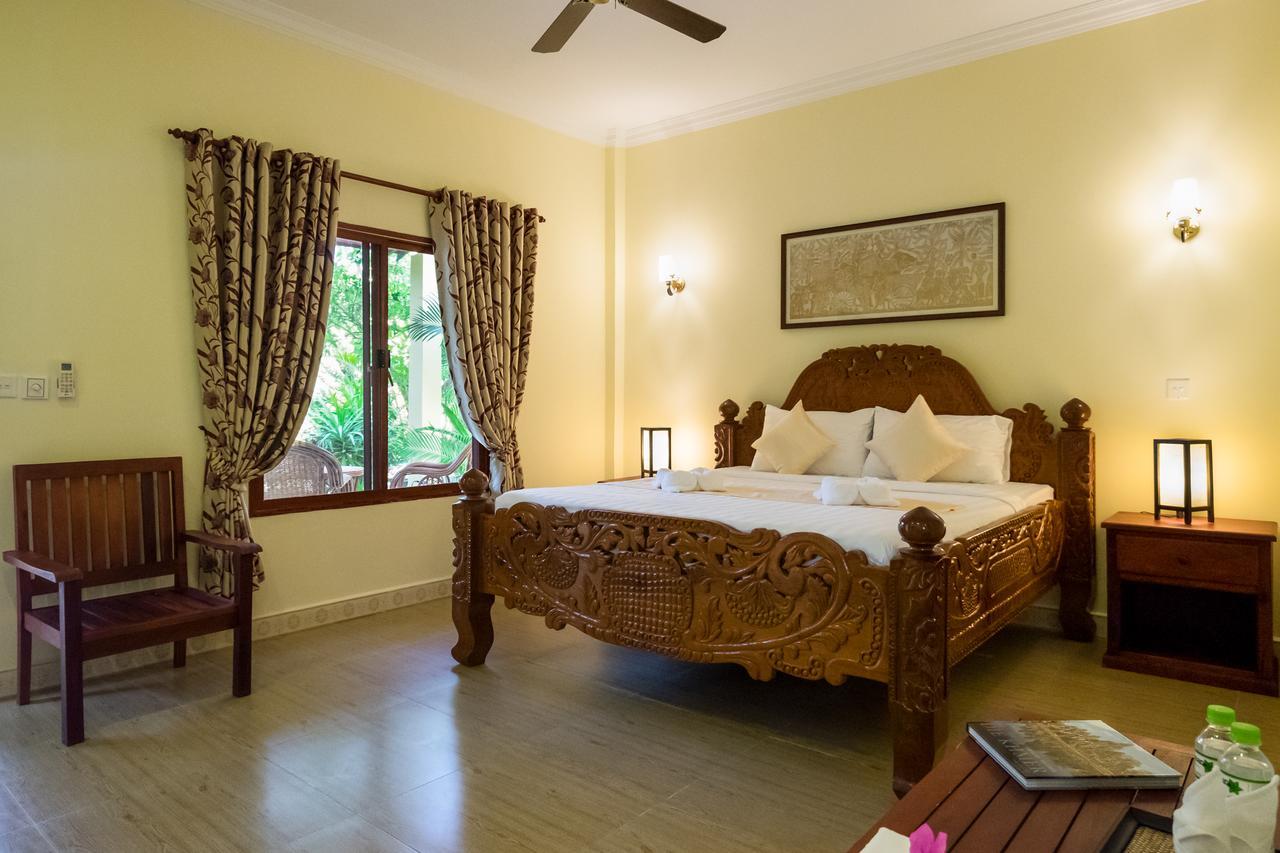 Bougainvillea Resort Kep Exterior photo